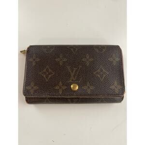 Louis Vuitton Monogram Snap Wallet